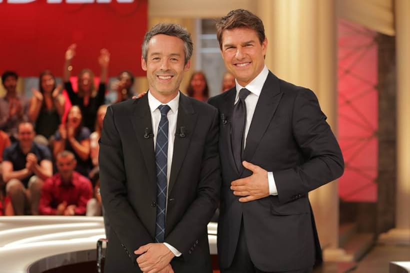 Tom Cruise and Yann Barthès in Quotidien (2016)