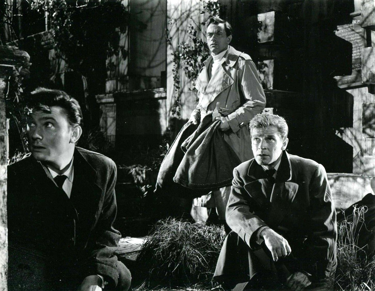 Richard Basehart, Laurence Harvey, and John Ireland in The Good Die Young (1954)