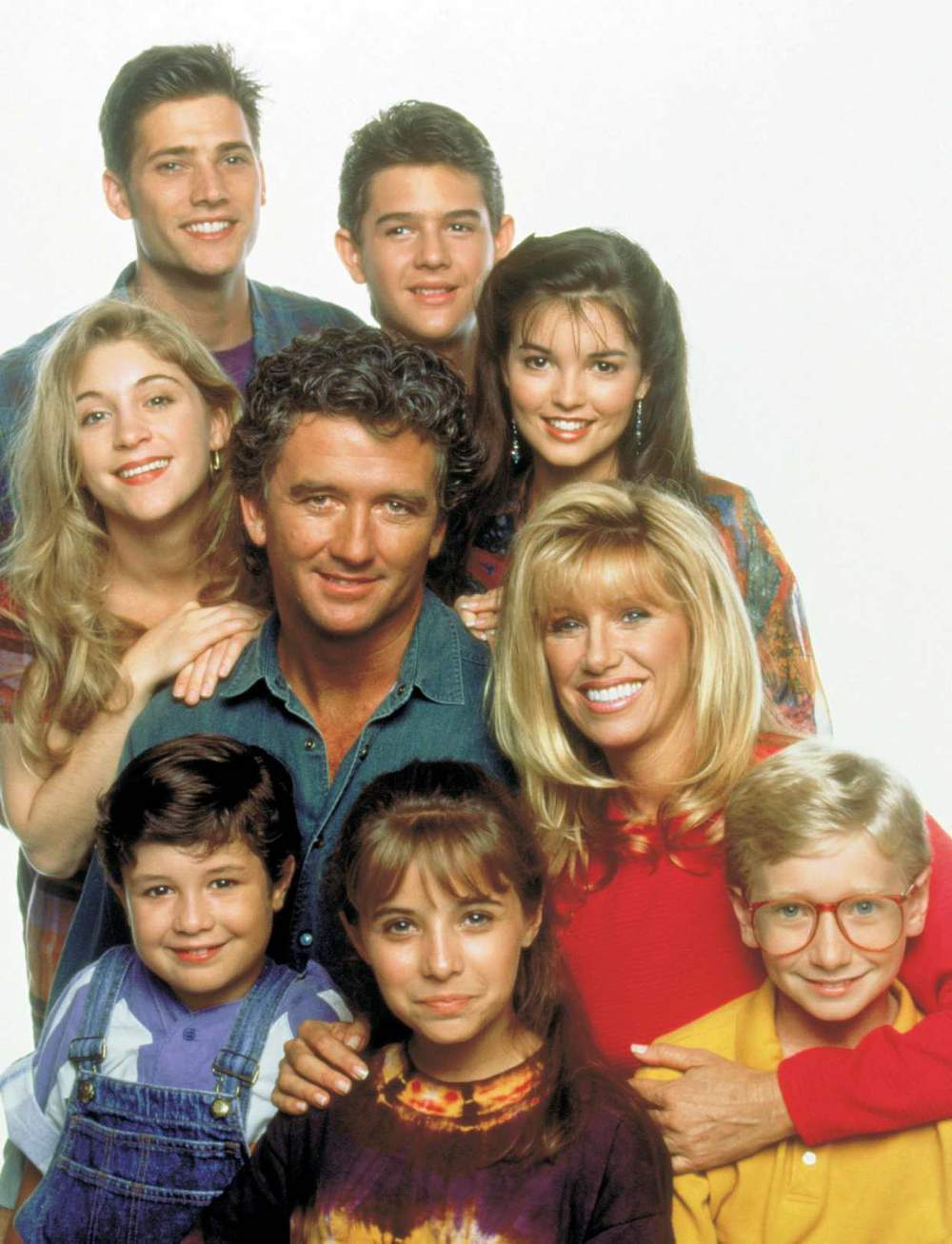 Patrick Duffy, Suzanne Somers, Christine Lakin, Josh Byrne, Brandon Call, Christopher Castile, Staci Keanan, Sasha Mitchell, and Angela Watson in Step by Step (1991)