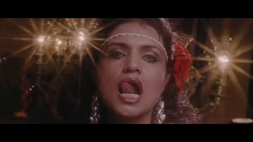 Watch Miss Lovely Trailer (India)