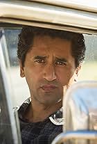 Cliff Curtis in Xác Sống Đáng Sợ (2015)