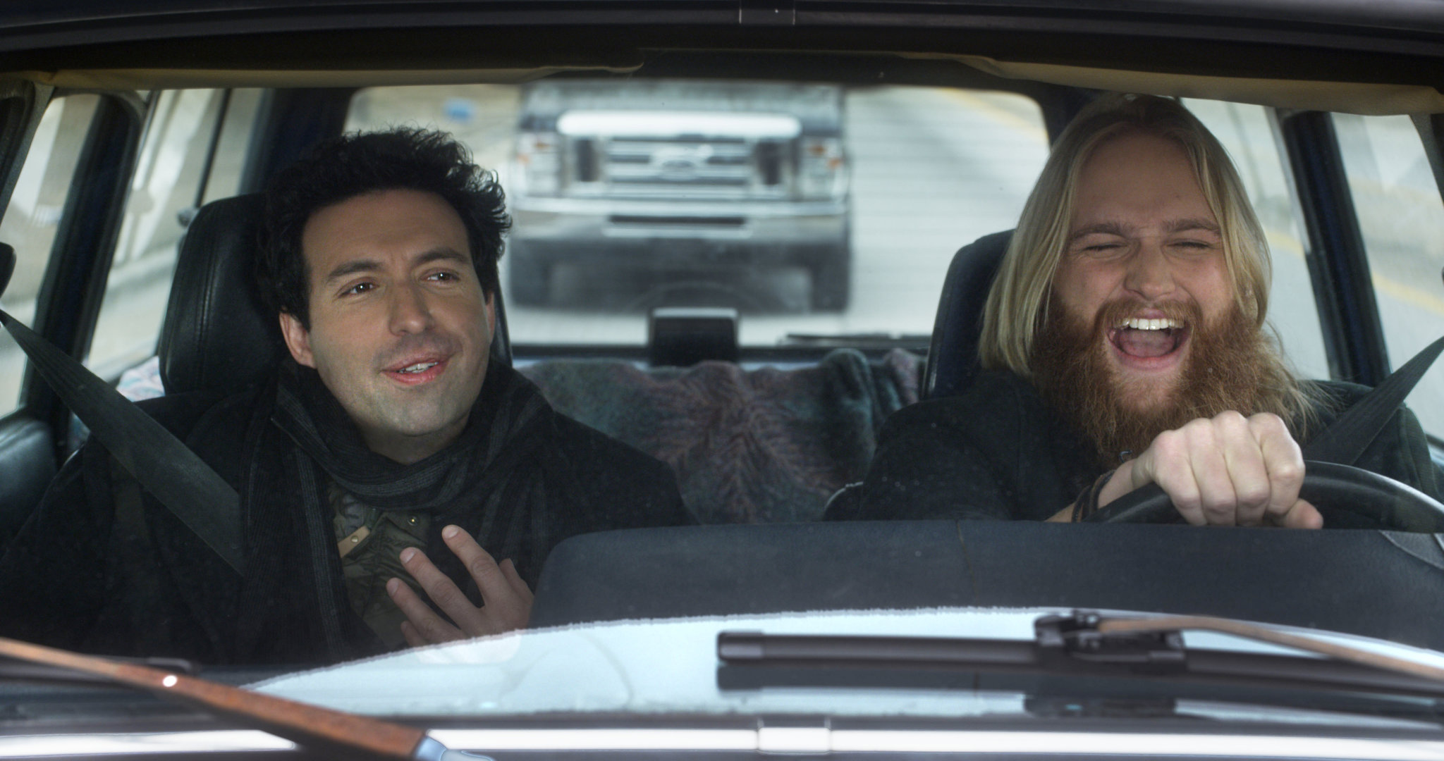 Wyatt Russell and Alex Karpovsky in Folk Hero & Funny Guy (2016)