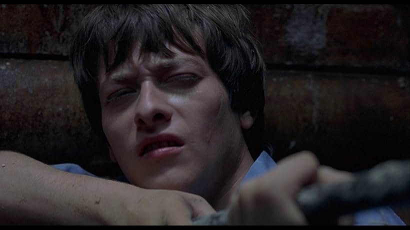 Edward Furlong in Nhà Giam (2000)