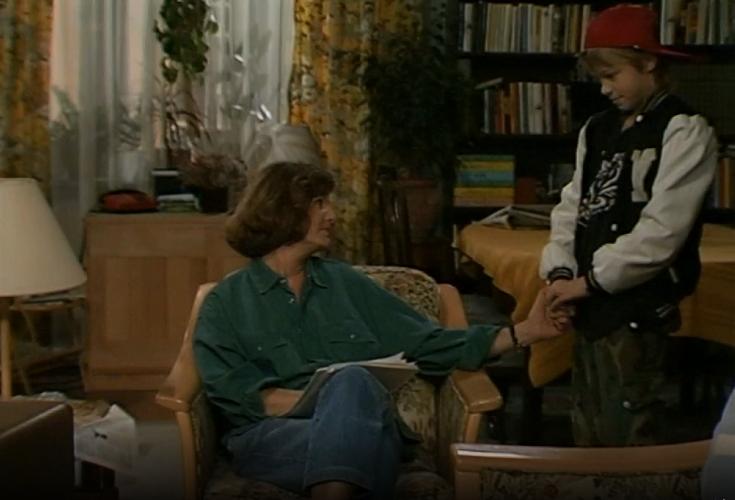 Anki Lidén and Joel Kinnaman in Storstad (1990)