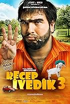 Sahan Gökbakar in Recep Ivedik 3 (2010)