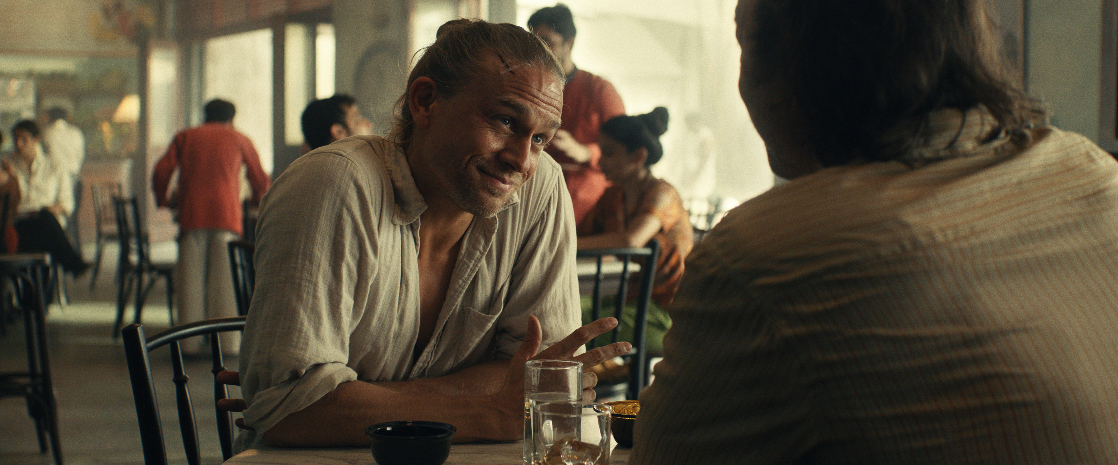 Vincent Perez and Charlie Hunnam in Shantaram (2022)