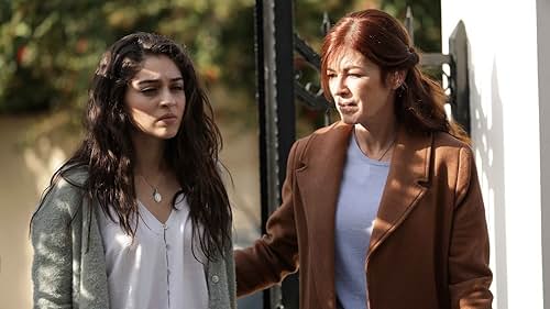 Idil Firat and Cemre Baysel in Ramo (2020)