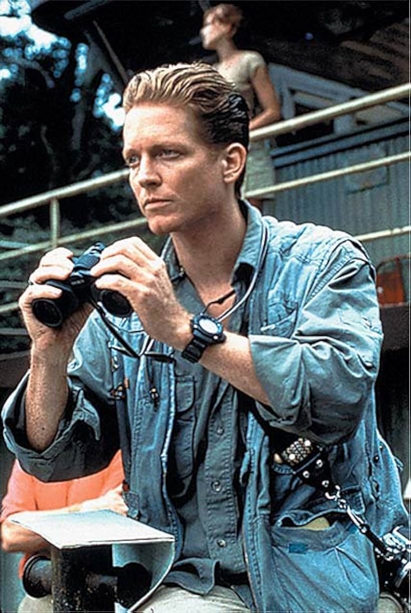 Eric Stoltz and Kari Wuhrer in Trăn Khổng Lồ (1997)