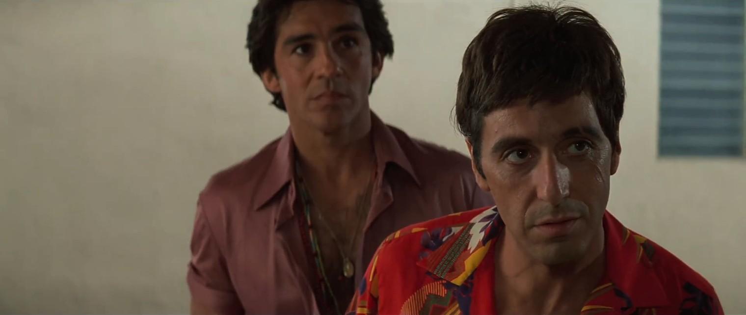 Al Pacino and Pepe Serna in Ông Trùm Mặt Sẹo (1983)