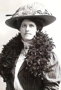 Primary photo for Louise Mackintosh