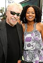 Tempestt Bledsoe and Phil Knight at an event for Norman & Giác Quan Thứ 6 (2012)