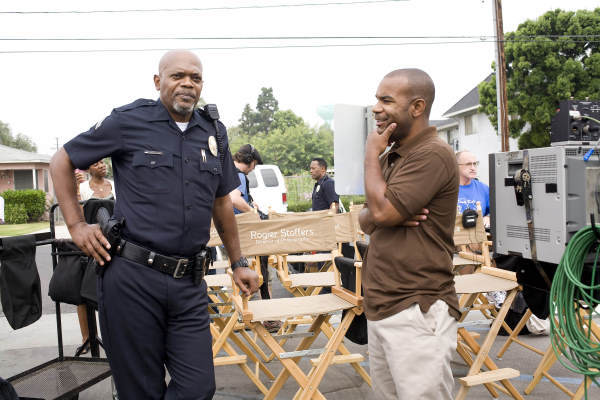 Samuel L. Jackson and James Lassiter in Lakeview Terrace (2008)