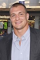 Rob Gronkowski at an event for Gấu Bựa Ted (2012)