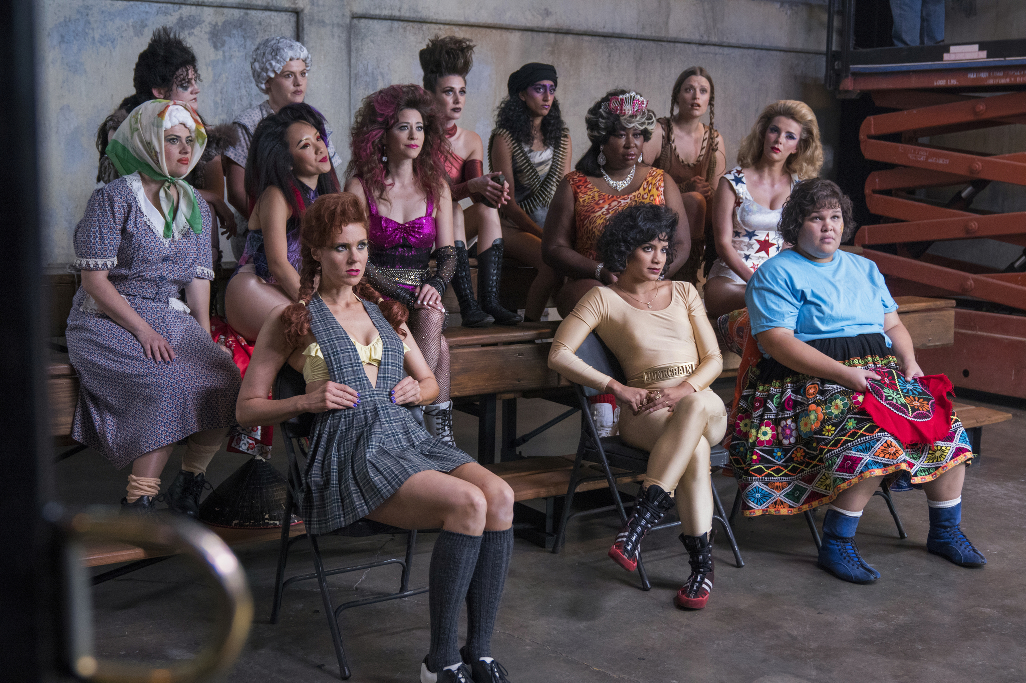 Marianna Palka, Jackie Tohn, Kimmy Gatewood, Rebekka Johnson, Alison Brie, Kia Stevens, Betty Gilpin, Kate Nash, Ellen Wong, Shakira Barrera, Britney Young, Sunita Mani, and Gayle Rankin in GLOW (2017)