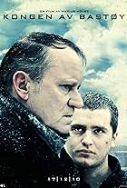 Stellan Skarsgård and Benjamin Helstad in Kongen av Bastøy (2010)