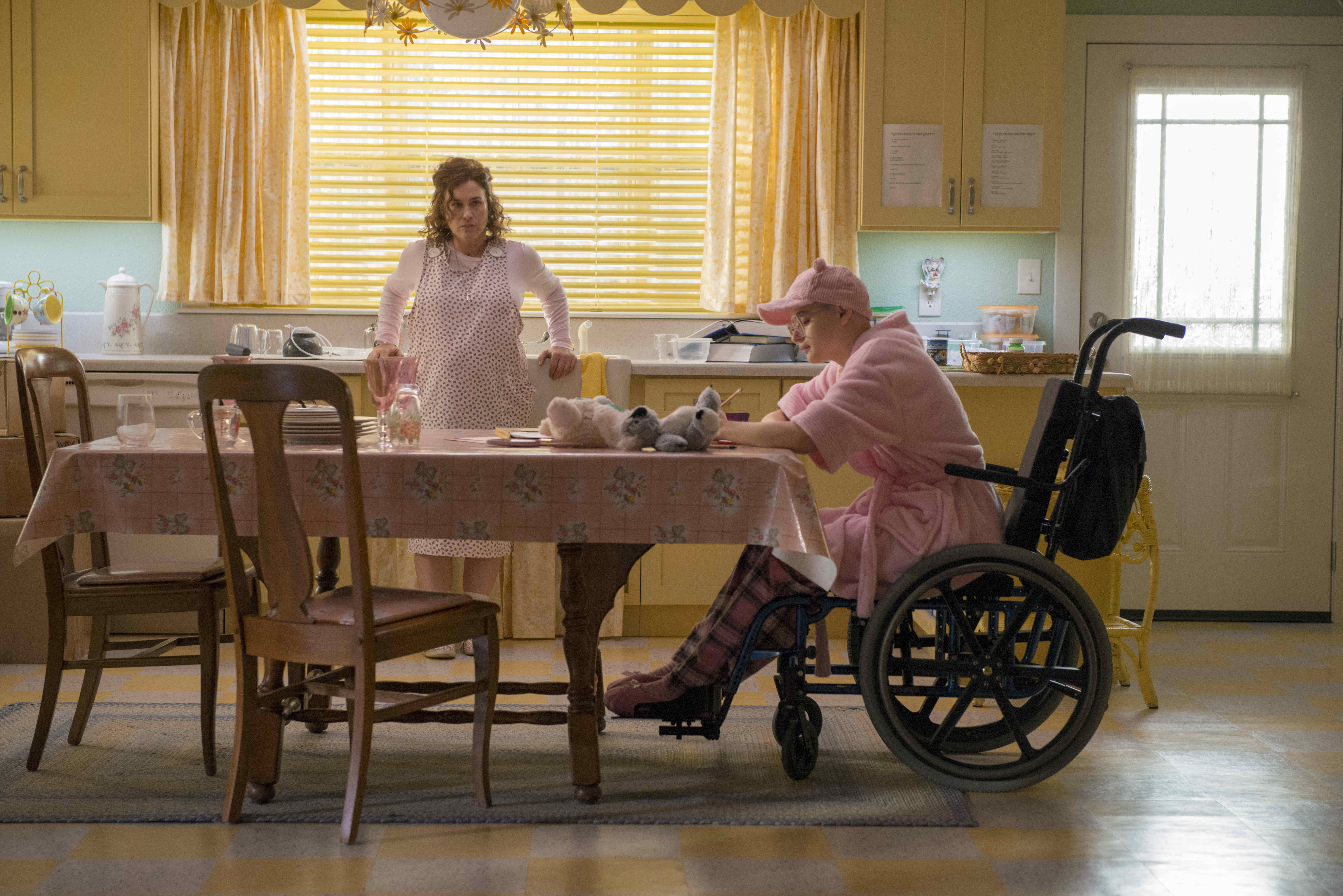 Patricia Arquette and Joey King in The Act (2019)