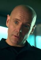 Hugh Dillon in Flashpoint (2008)