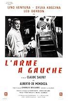 L'arme à gauche