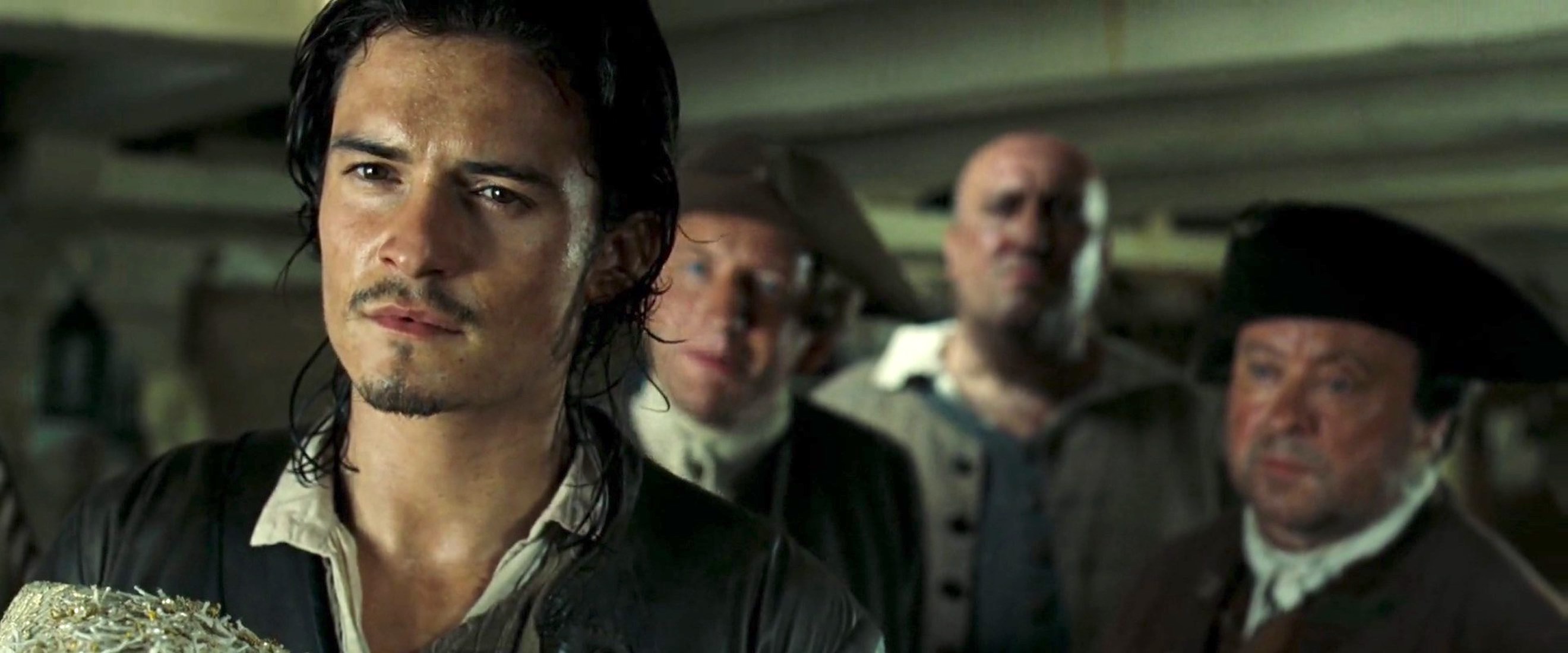 Max Baker, Orlando Bloom, Alex Norton, and Steve Speirs in Cướp Biển Vùng Caribê: Chiếc Rương Tử Thần (2006)