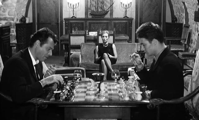 Stéphane Audran, Jacques Charrier, and Walther Reyer in L'oeil du malin (1962)