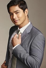 Primary photo for Coco Martin