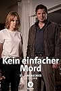 Laura Tonke and Felix Klare in Kein einfacher Mord (2020)