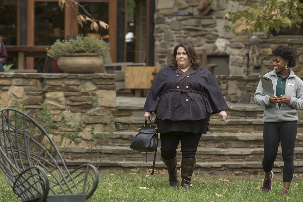 Chrissy Metz and Alex Marshall-Brown in Chính Chúng Tôi (2016)