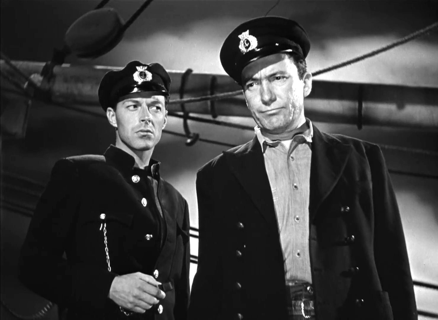 Wilfrid Lawson and Douglas Walton in The Long Voyage Home (1940)