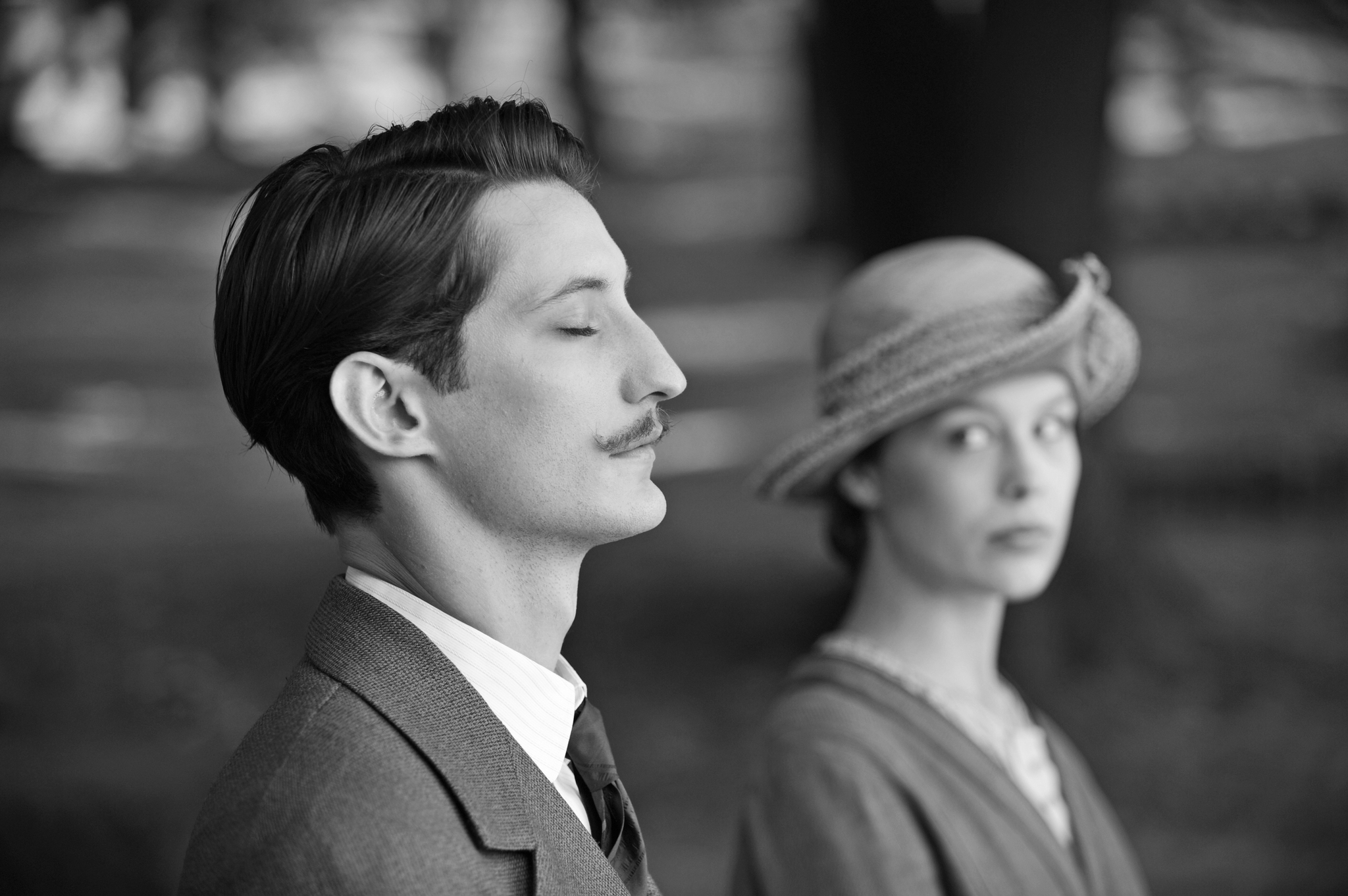 Pierre Niney and Paula Beer in Frantz (2016)