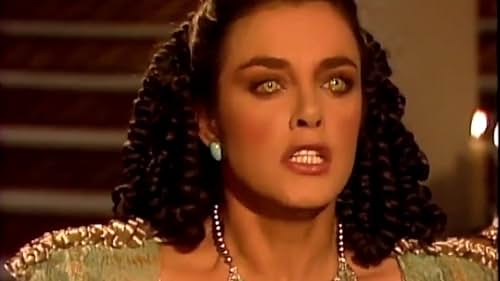 Lucía Méndez in El extraño Retorno de Diana Salazar (1988)