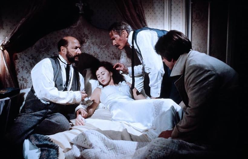 Laurence Olivier, Donald Pleasence, Trevor Eve, and Kate Nelligan in Dracula (1979)