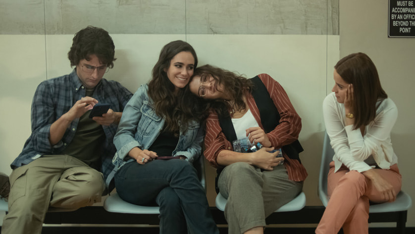 Alicia Jaziz, Dario Yazbek Bernal, Alicia Sanz, and Miranda de la Serna in Now and Then (2022)