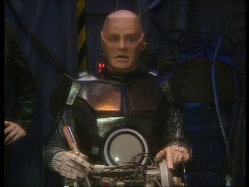 Robert Llewellyn in Red Dwarf (1988)