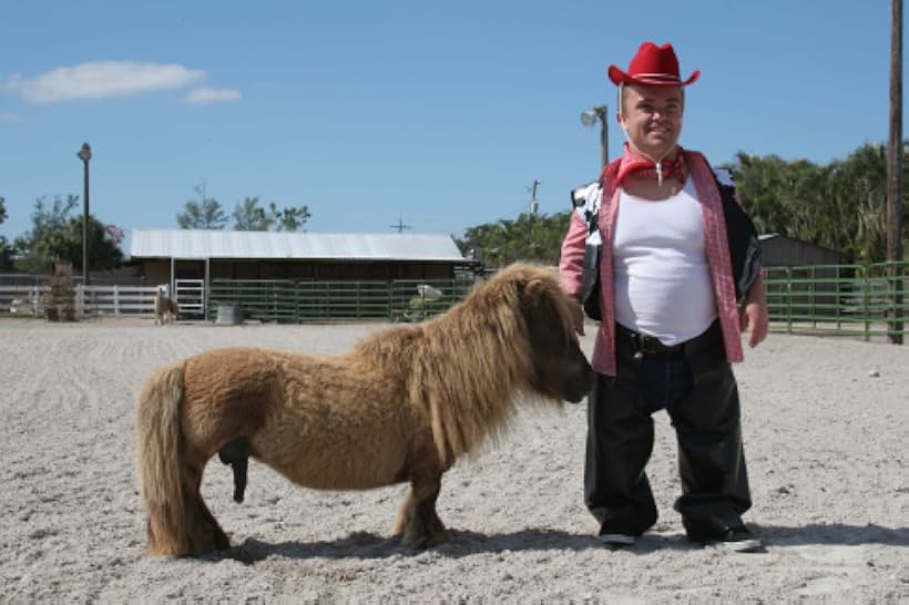 Jason 'Wee Man' Acuña in Jackass 2.5 (2007)