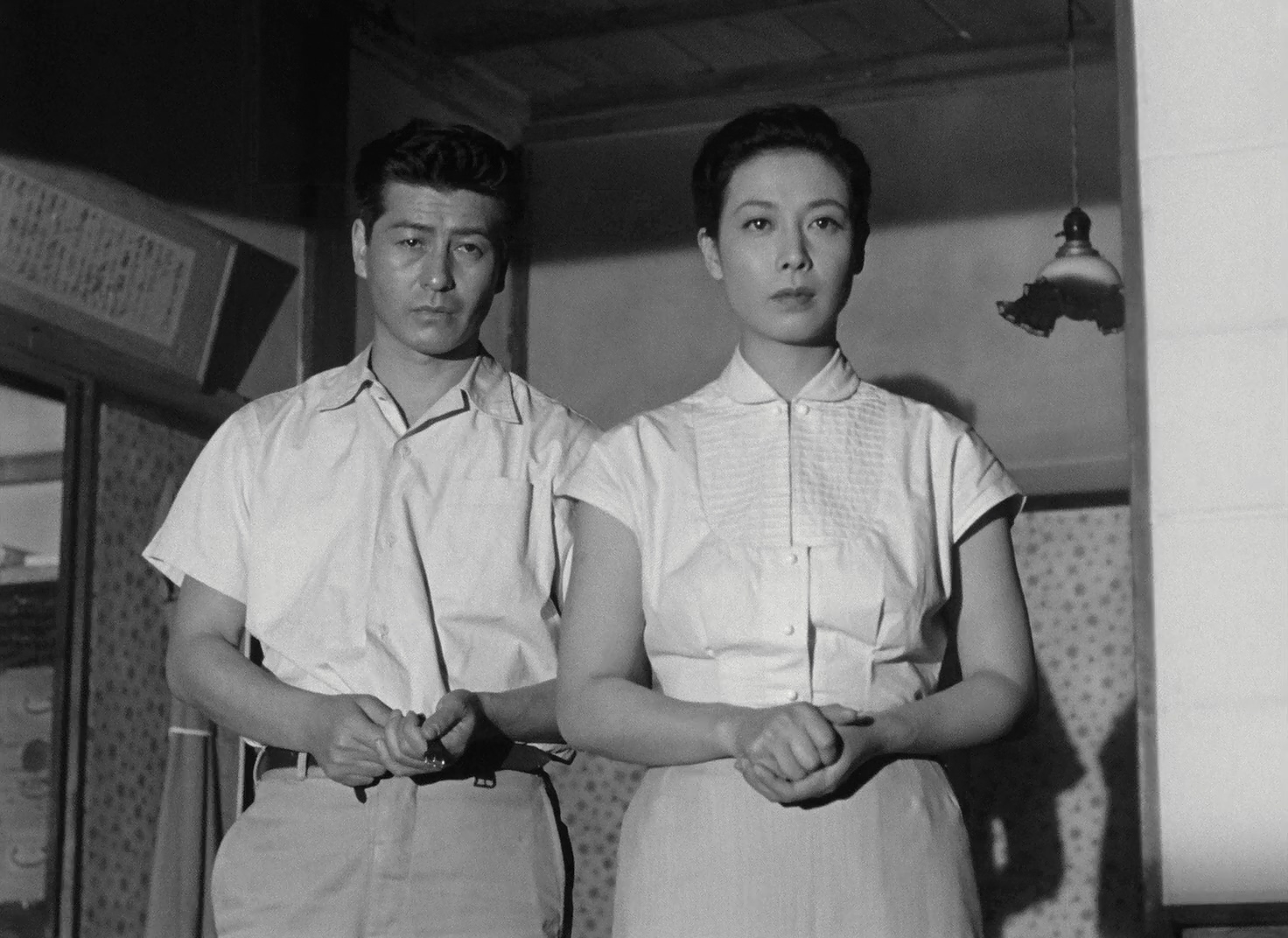 Chikage Awashima and Ryô Ikebe in Sôshun (1956)