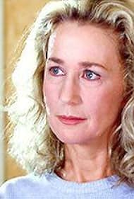 Brigitte Fossey in Passage interdit (2000)