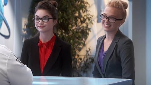 Landry Bender and Lauren Taylor in Best Friends Whenever (2015)