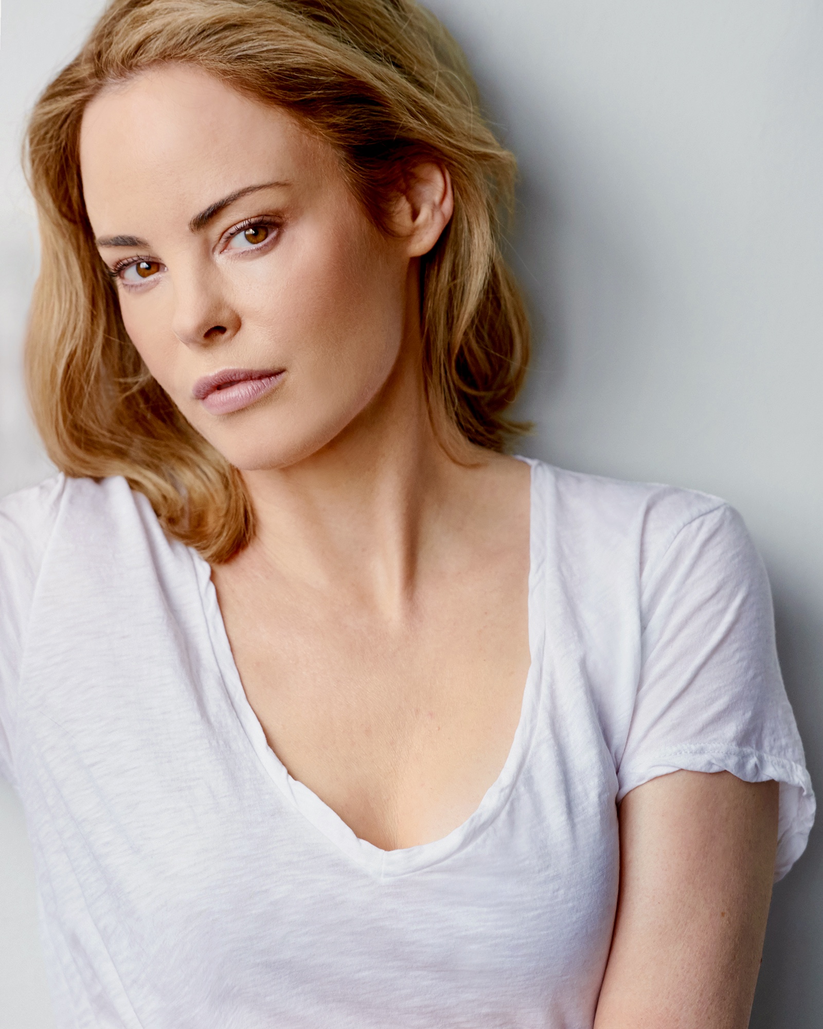 Chandra West