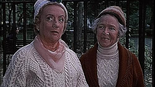 Helen Hayes and Mildred Natwick in The Snoop Sisters (1972)