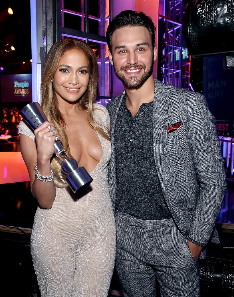 Jennifer Lopez and Ryan Guzman at an event for Anh Chàng Hàng Xóm (2015)