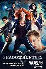 Harry Shum Jr., Emeraude Toubia, Katherine McNamara, Dominic Sherwood, Matthew Daddario, and Alberto Rosende in Shadowhunters: The Mortal Instruments (2016)