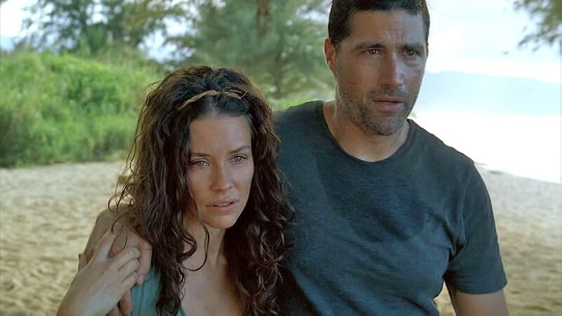 Matthew Fox and Evangeline Lilly in Mất Tích (2004)