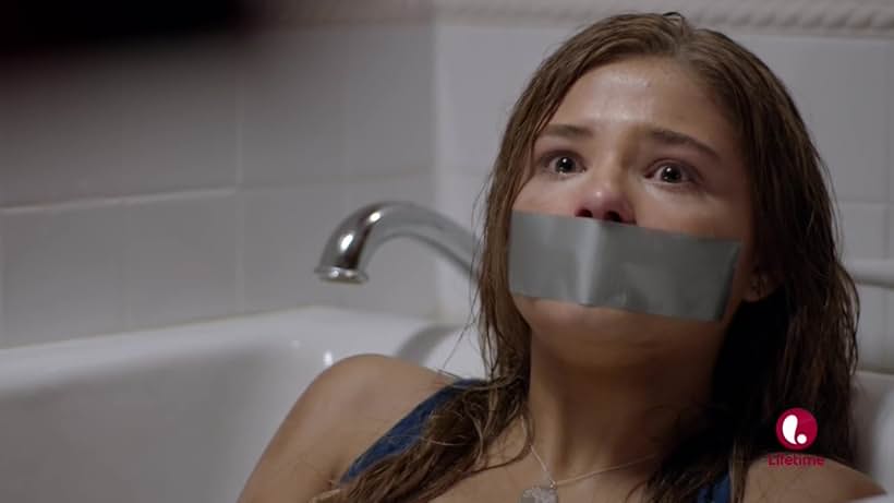 Stefanie Scott in Caught (2015)