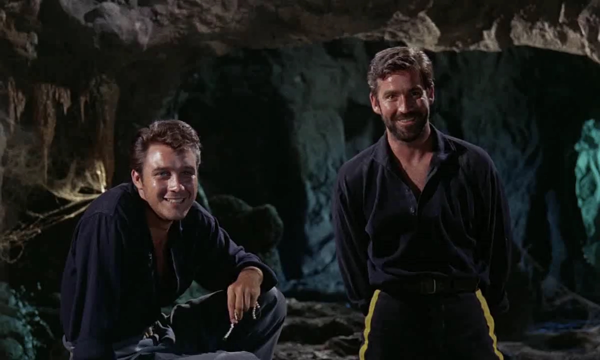 Michael Callan and Michael Craig in Mysterious Island (1961)