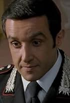 Flavio Insinna in Don Matteo (2000)