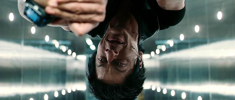 Shah Rukh Khan in Truy Sát Ông Trùm 2 (2011)