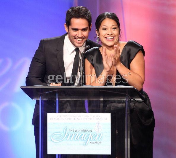 Luis jose lopez Gina Rodriguez Imagen awards