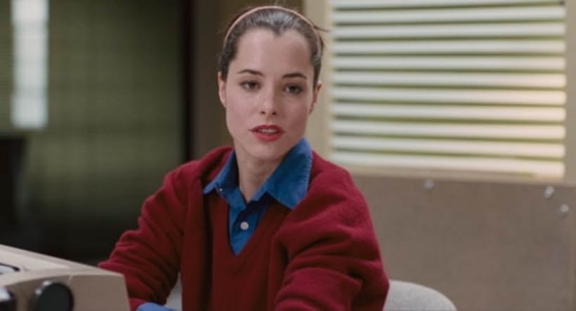 Parker Posey in Clockwatchers (1997)