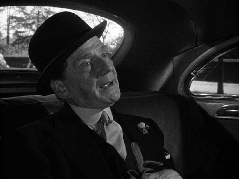 Frank Fay in Love Nest (1951)