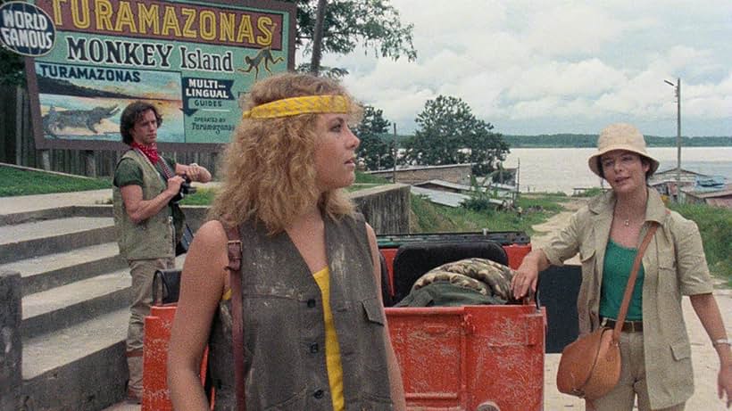 Lorraine De Selle, Zora Kerova, and Danilo Mattei in Cannibal ferox (1981)